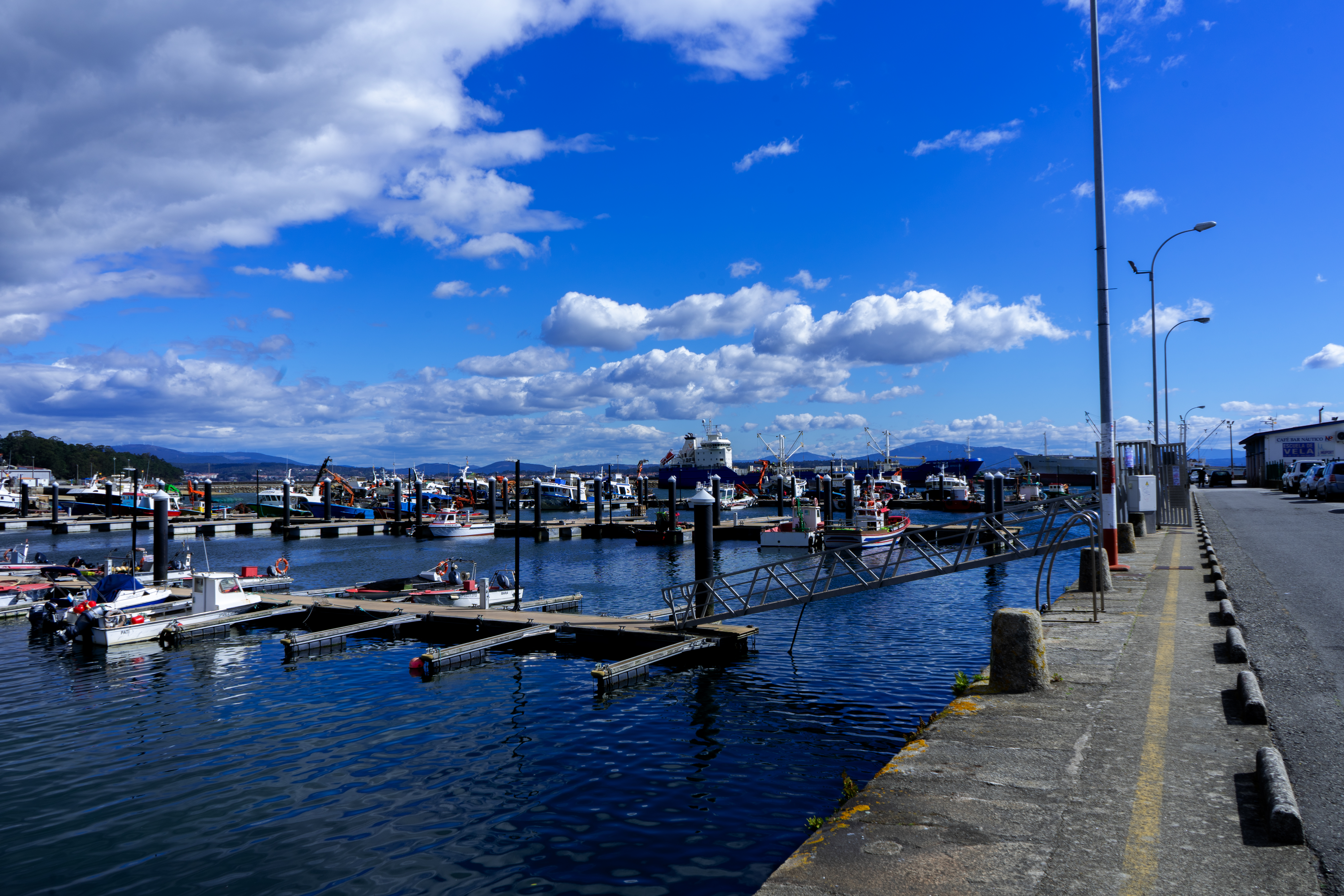 Porto deportivo da Pobra do Caramiñal